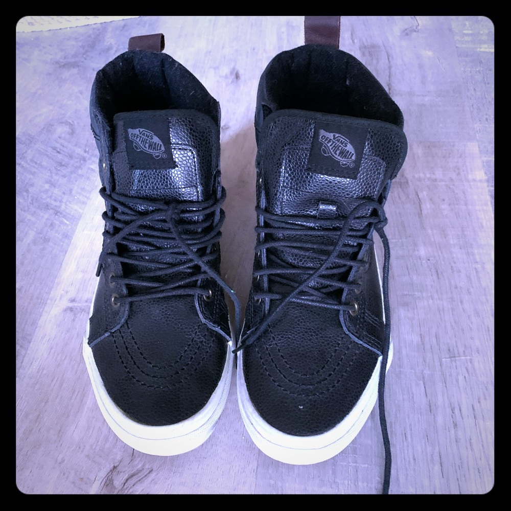 Vans Men’s High Top Black Boot Shoe